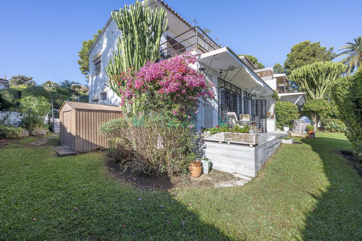 Ground Floor Apartment for sale in Nueva Andalucia