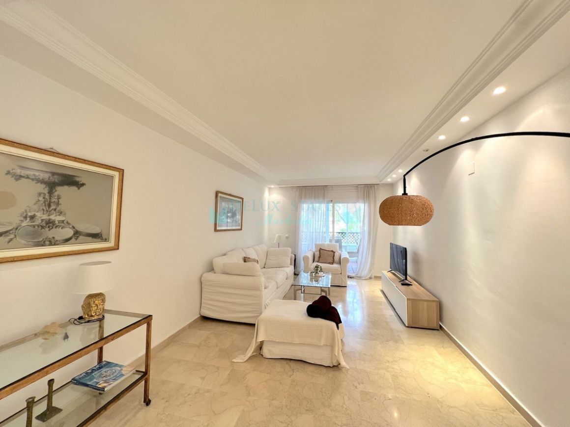 Apartment for sale in Marbella - Puerto Banus