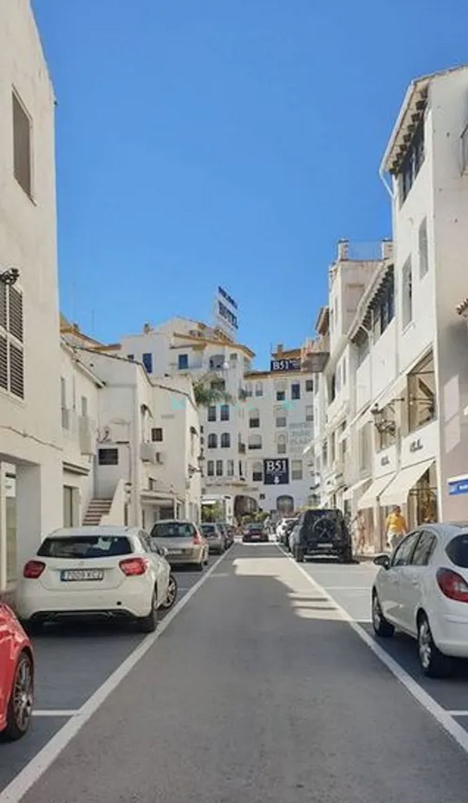 Parking in Marbella - Puerto Banus