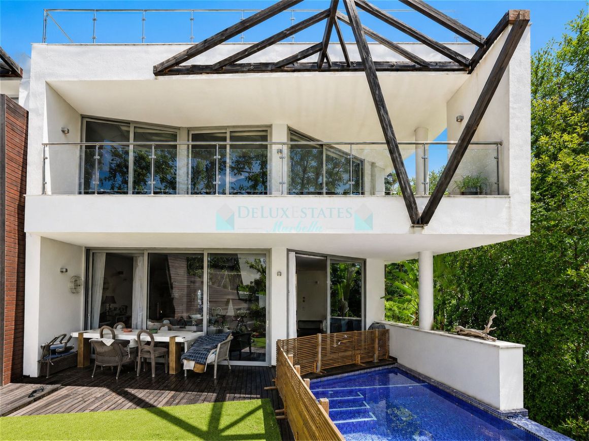 Semi Detached Villa for sale in  Sierra Blanca, Marbella Golden Mile