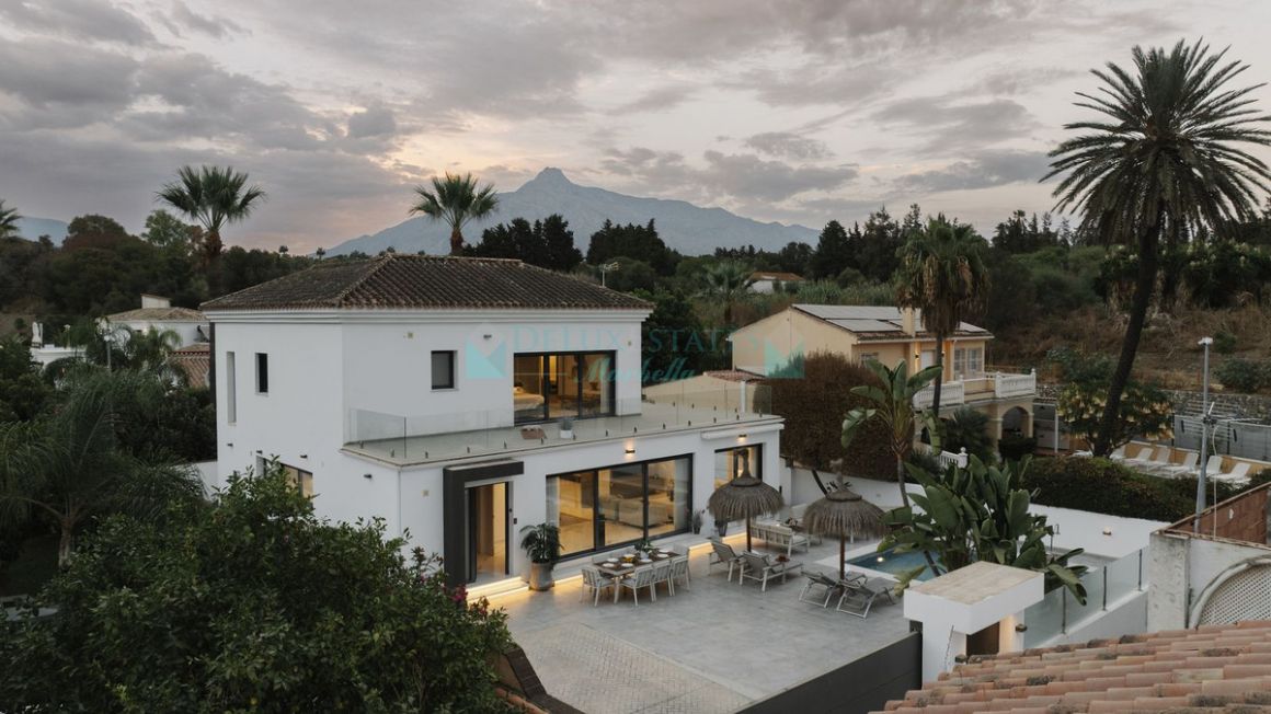 Villa in Nueva Andalucia