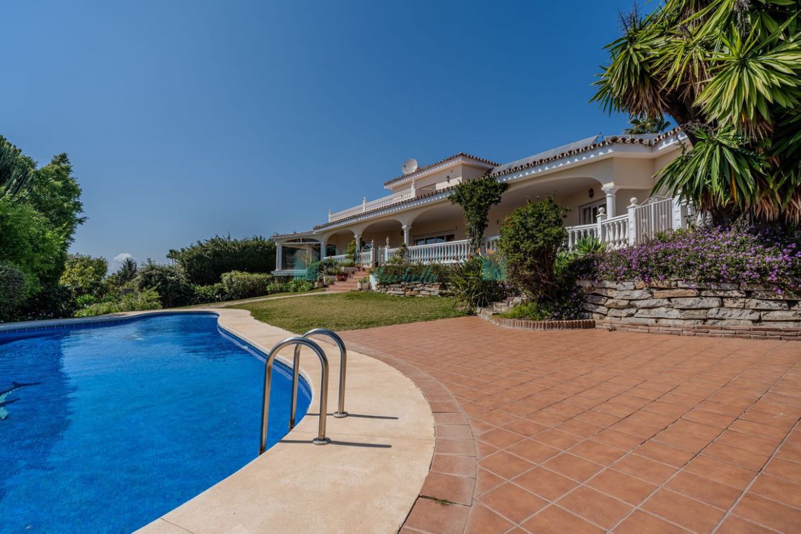 Villa en El Paraiso, Estepona