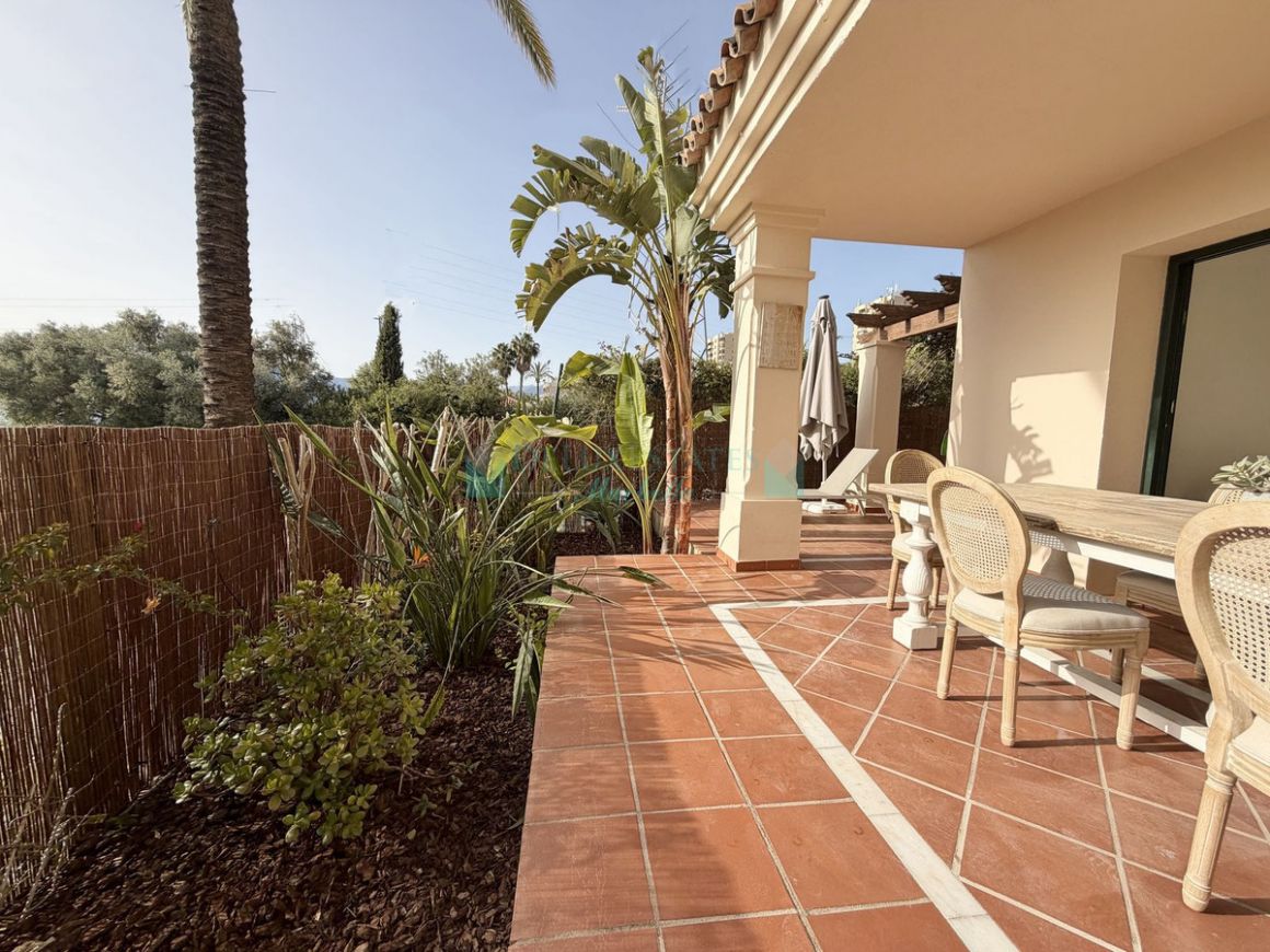 Apartment for rent in  Aloha, Nueva Andalucia