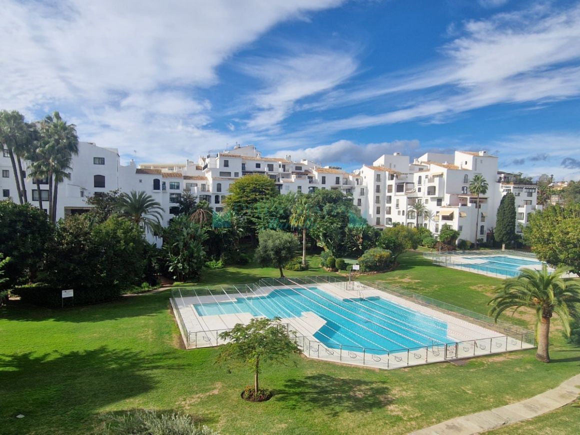Apartment in Marbella - Puerto Banus