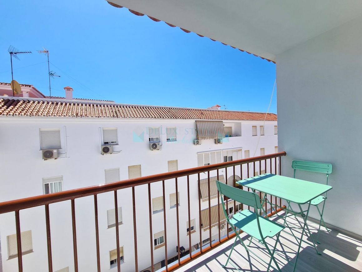 Penthouse for sale in Estepona