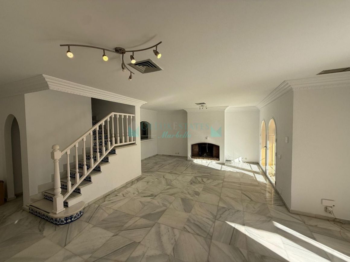 Town House for rent in Marbella Golden Mile