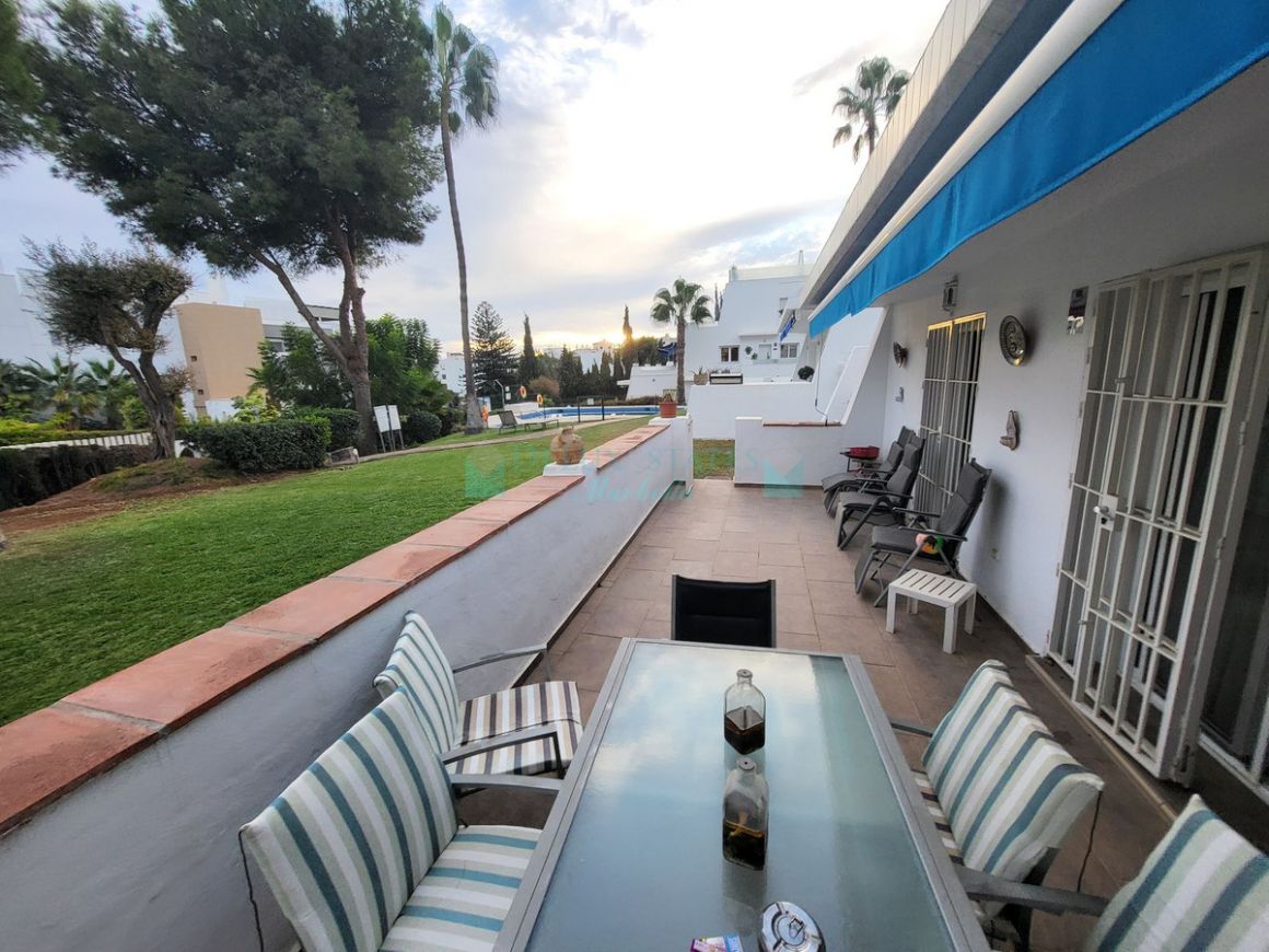 Ground Floor Apartment for sale in Nueva Andalucia