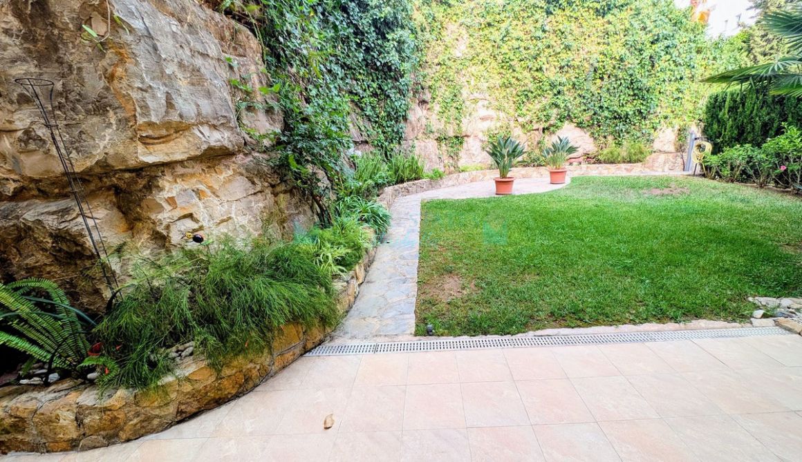 Ground Floor Apartment in Benahavis