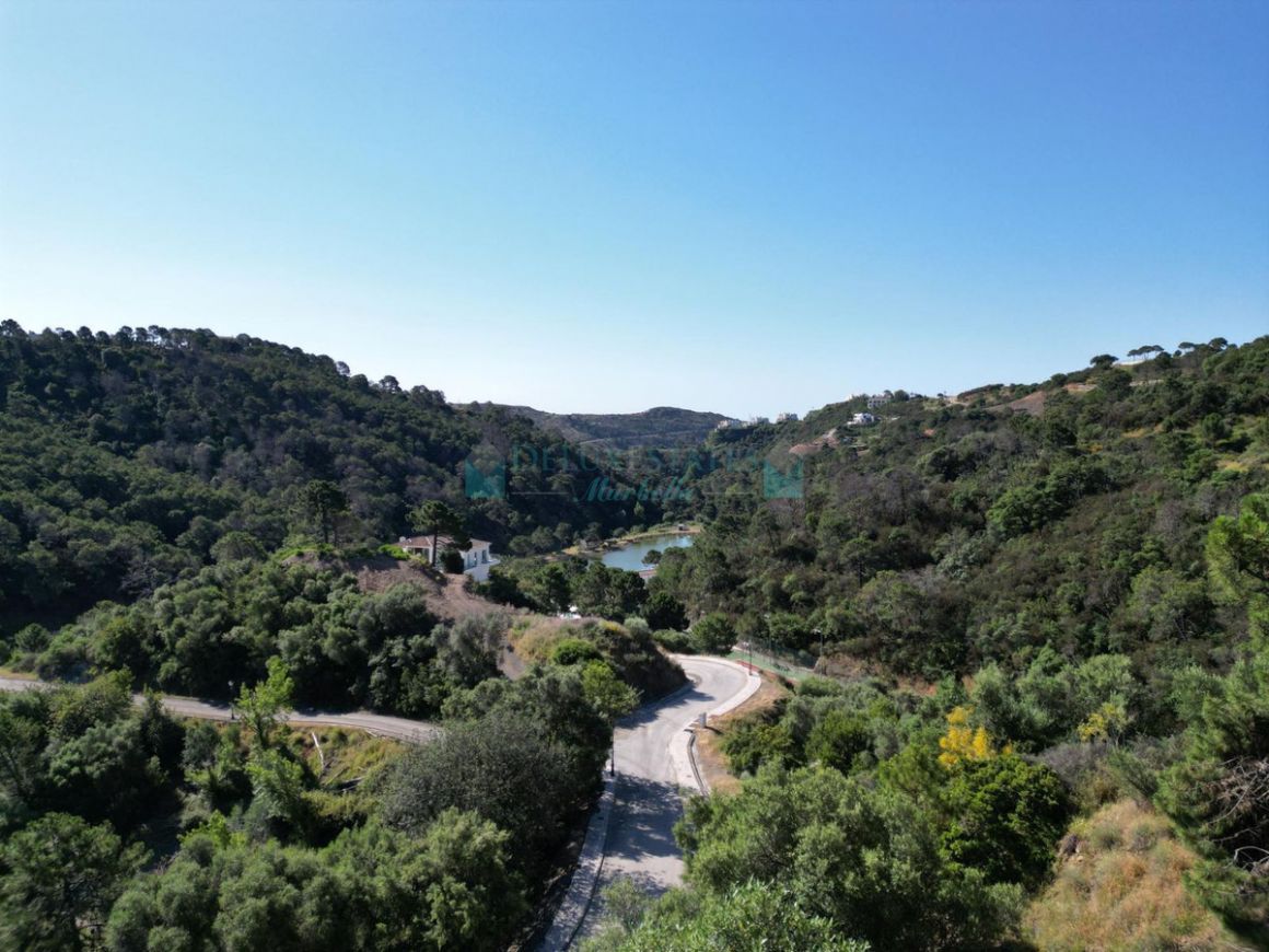 Residential Plot for sale in Benahavis