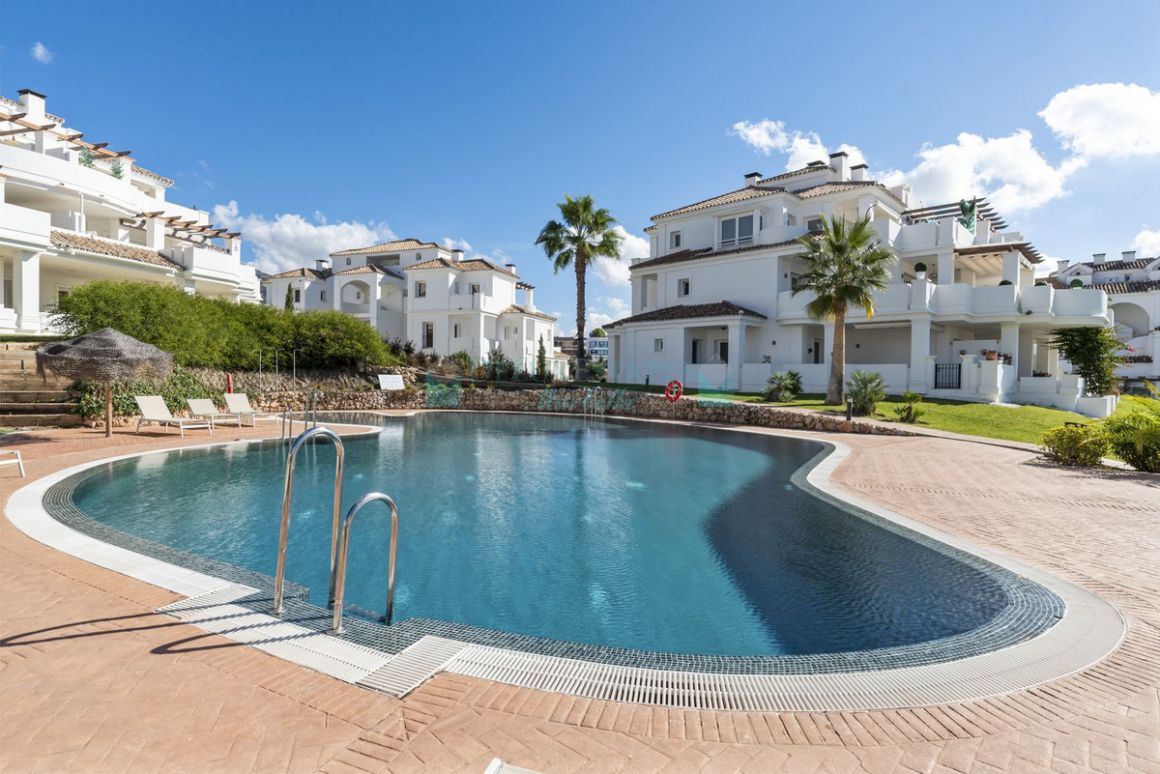 Apartment in Aloha, Nueva Andalucia