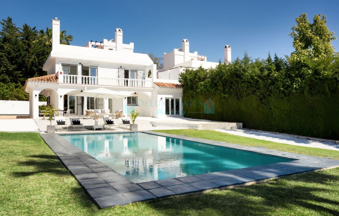 Villa in Estepona