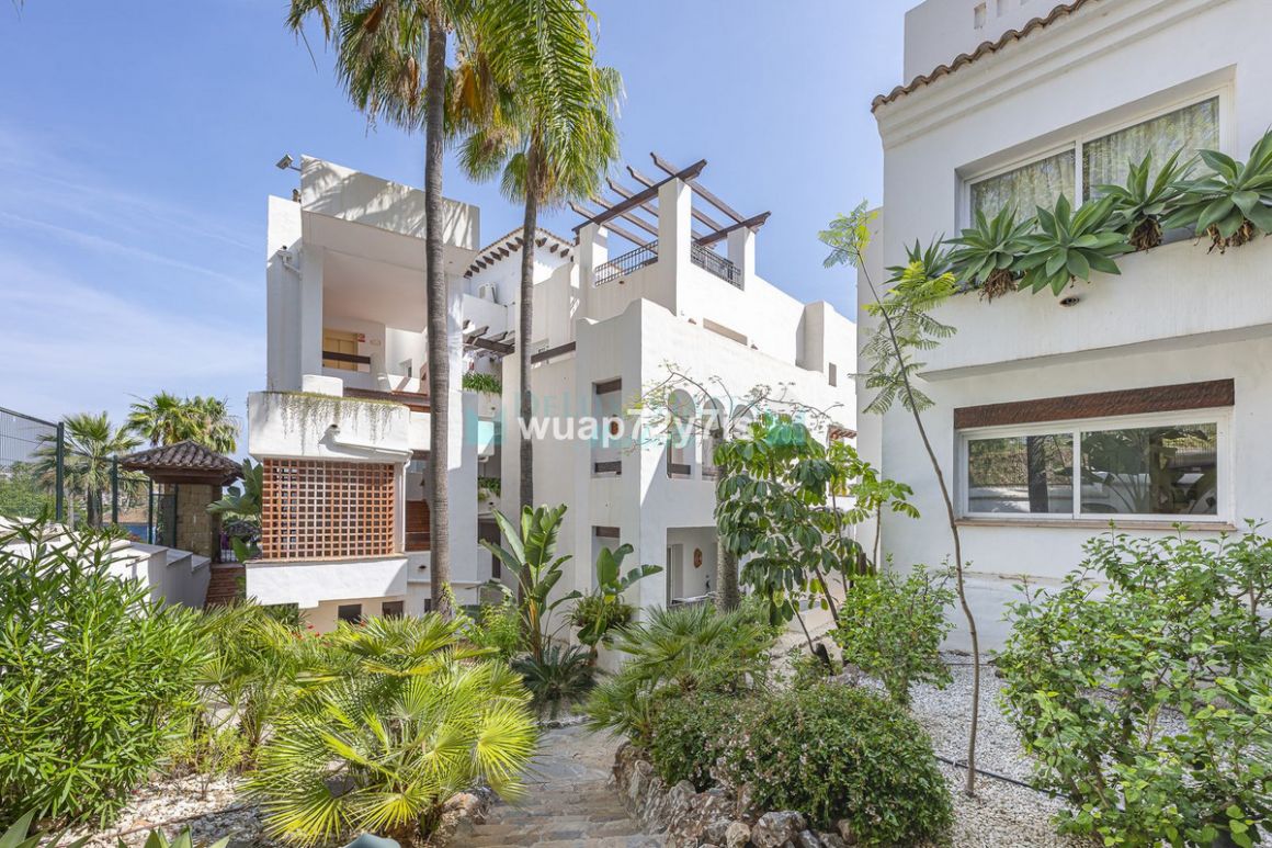 Ground Floor Apartment in Nueva Andalucia