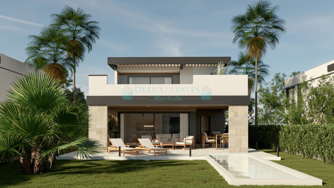 Villa for sale in  New Golden Mile, Estepona
