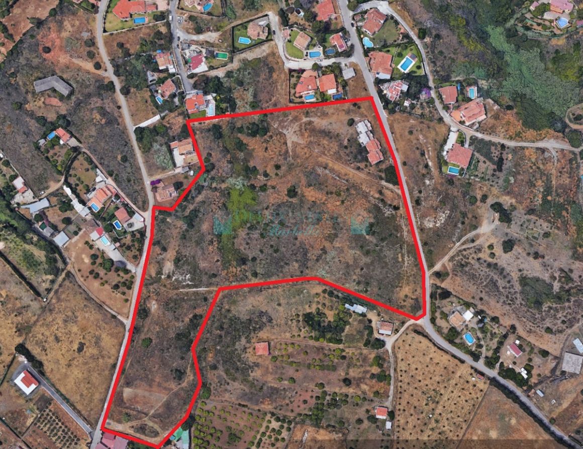Residential Plot for sale in Estepona