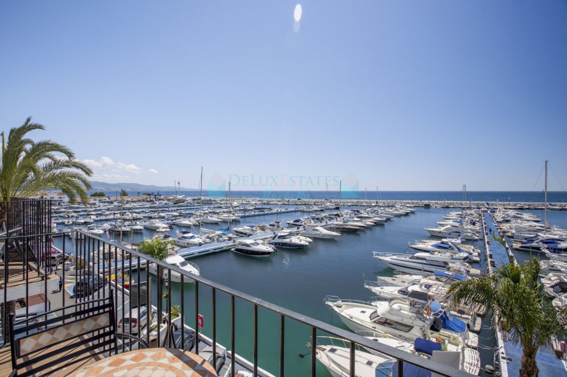 Penthouse for rent in Marbella - Puerto Banus