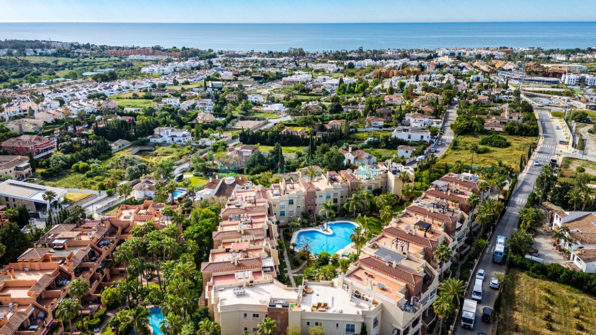 Penthouse for sale in Benahavis