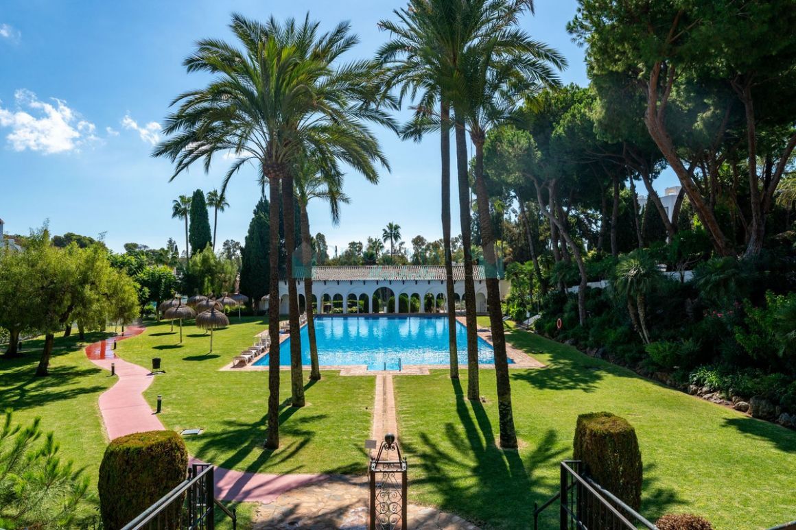 Ground Floor Apartment in Marbella Golden Mile