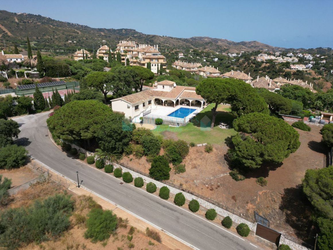 Residential Plot in Elviria, Marbella East