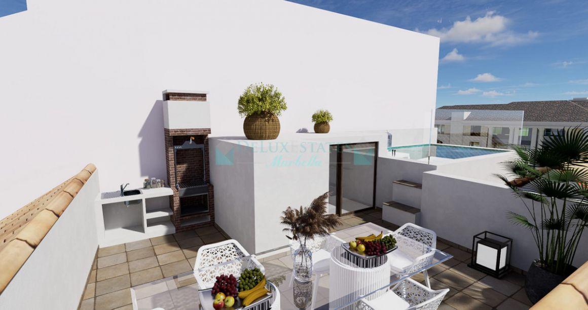 Town House for sale in Estepona