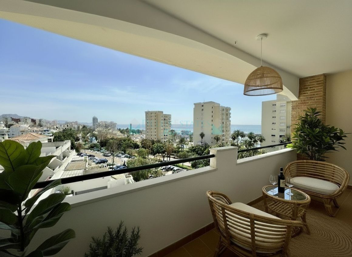 Apartment for sale in Estepona