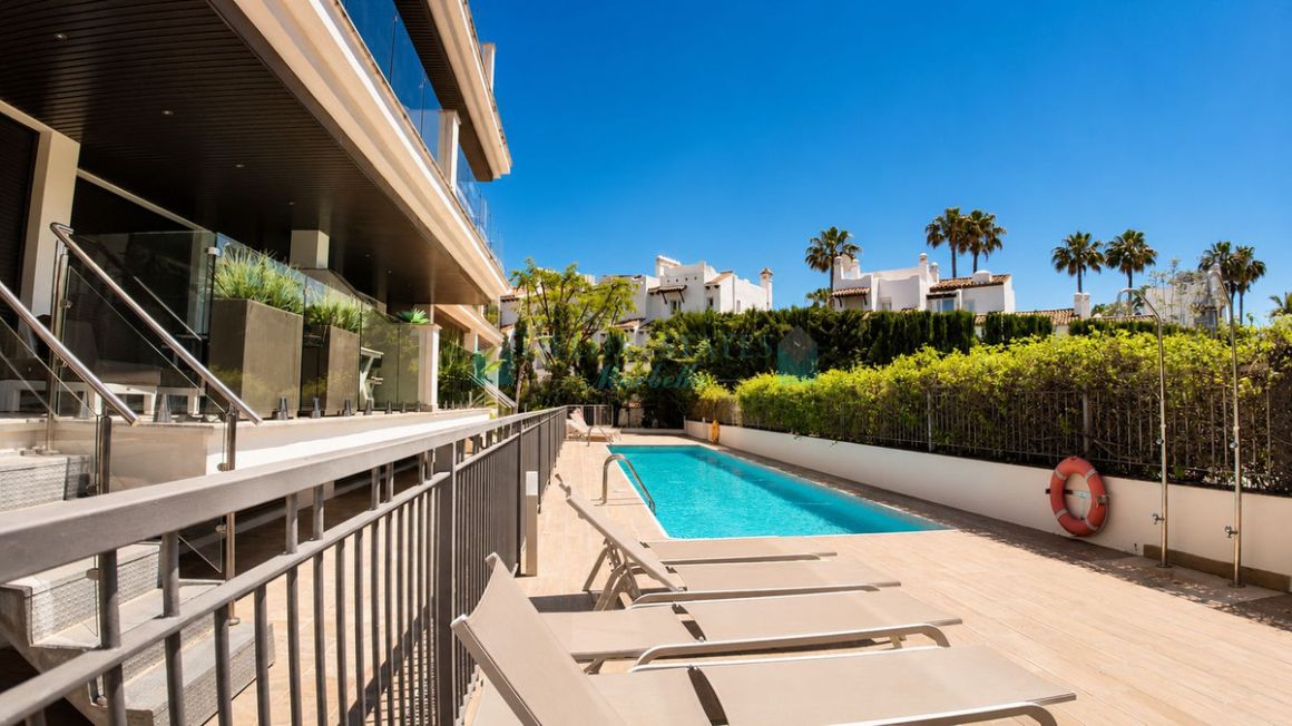 Apartment for rent in Estepona