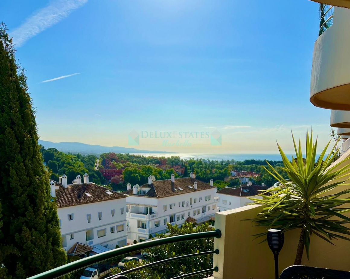 Apartment for sale in Nueva Andalucia