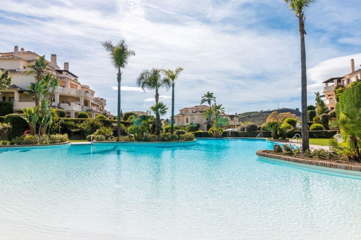 Ground Floor Apartment in Benahavis