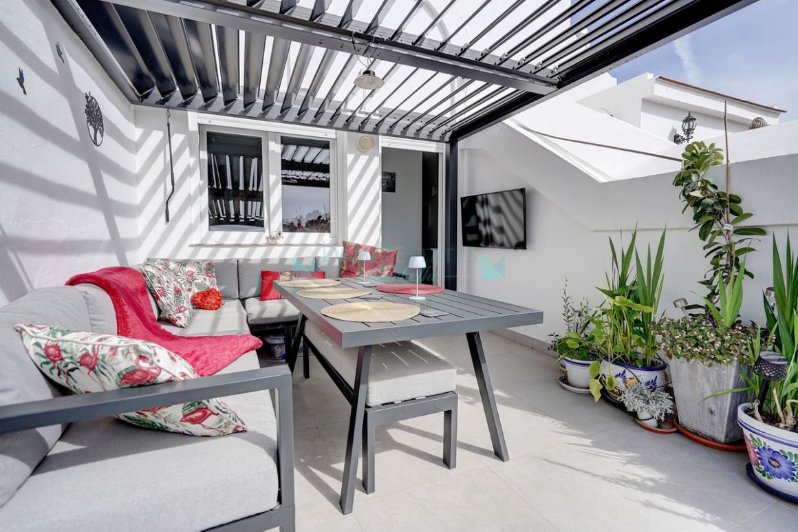 Town House for sale in  Las Chapas, Marbella East