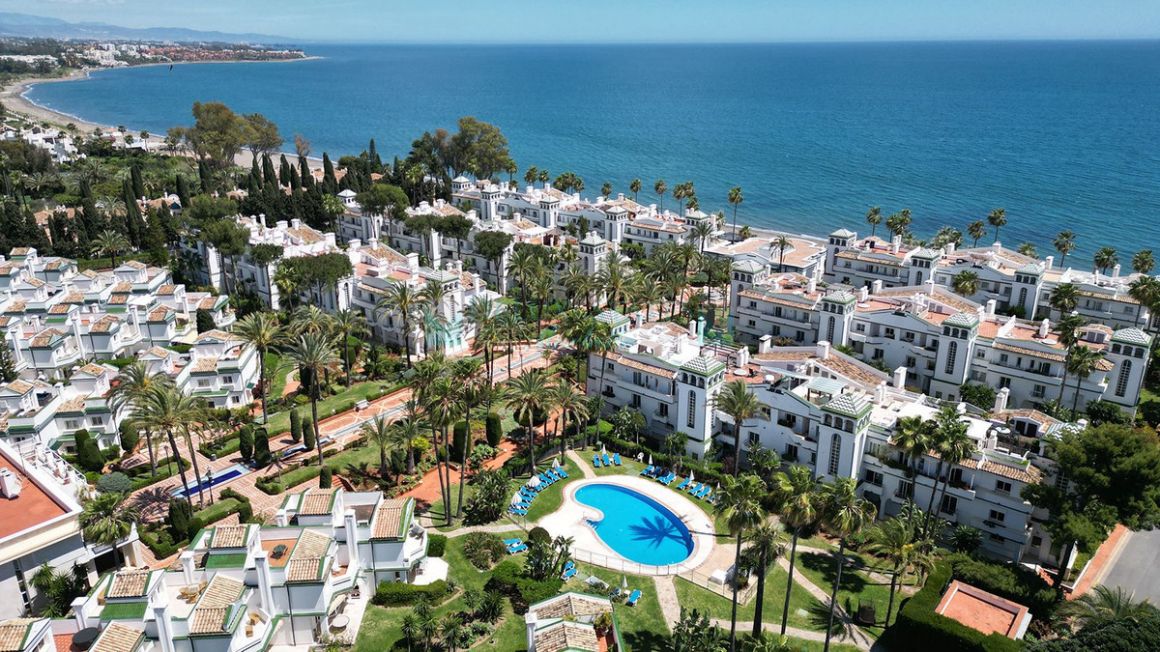 Ground Floor Apartment in New Golden Mile, Estepona