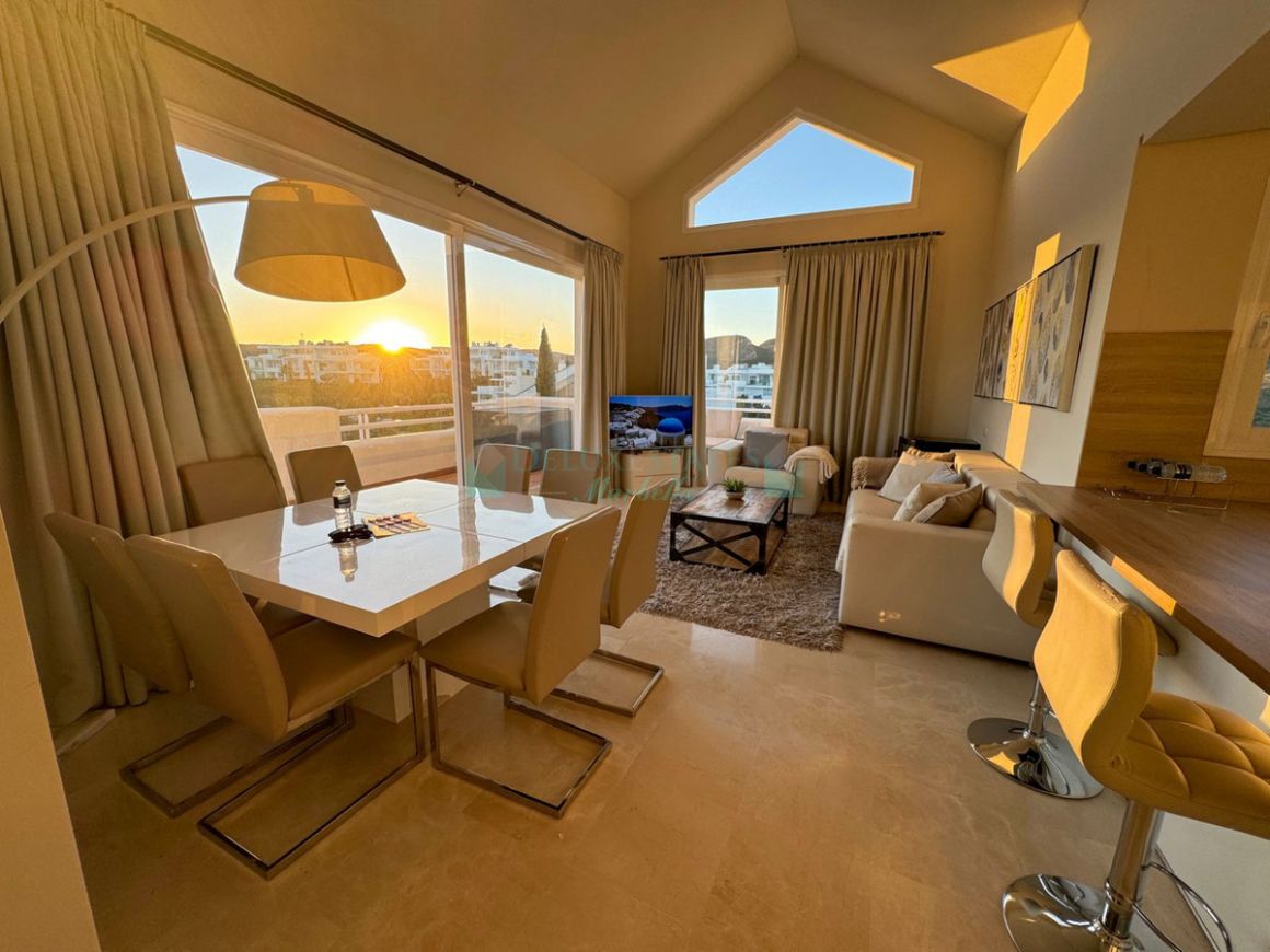 Penthouse for sale in Estepona