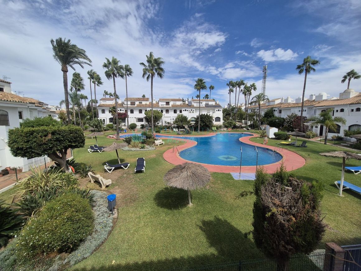 Town House in Atalaya, Estepona