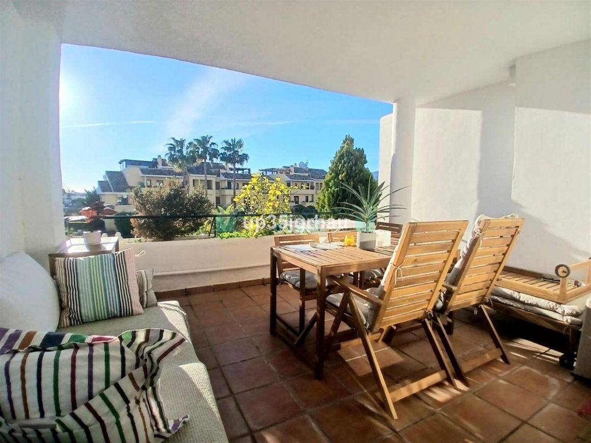 Apartamento en alquiler en Estepona