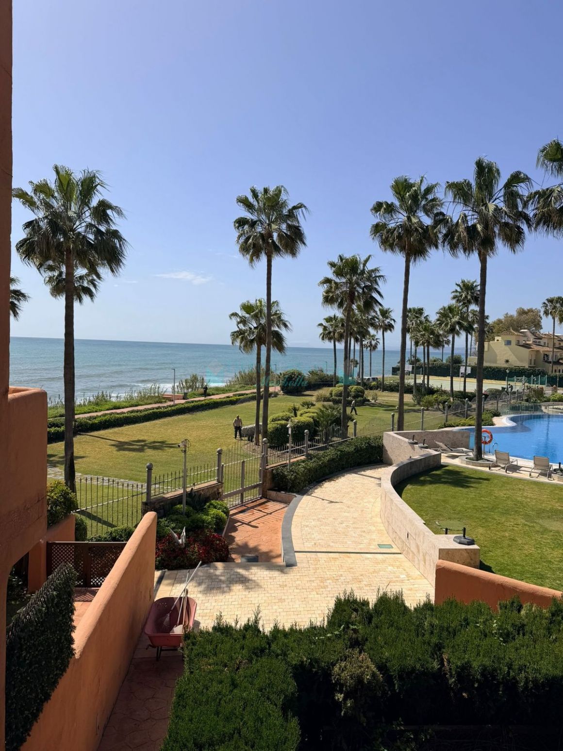 Ground Floor Apartment for sale in Estepona