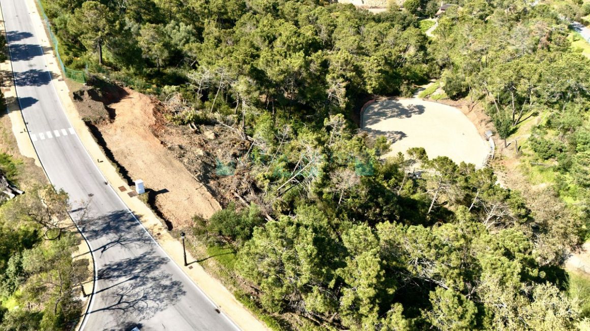 Residential Plot for sale in Benahavis