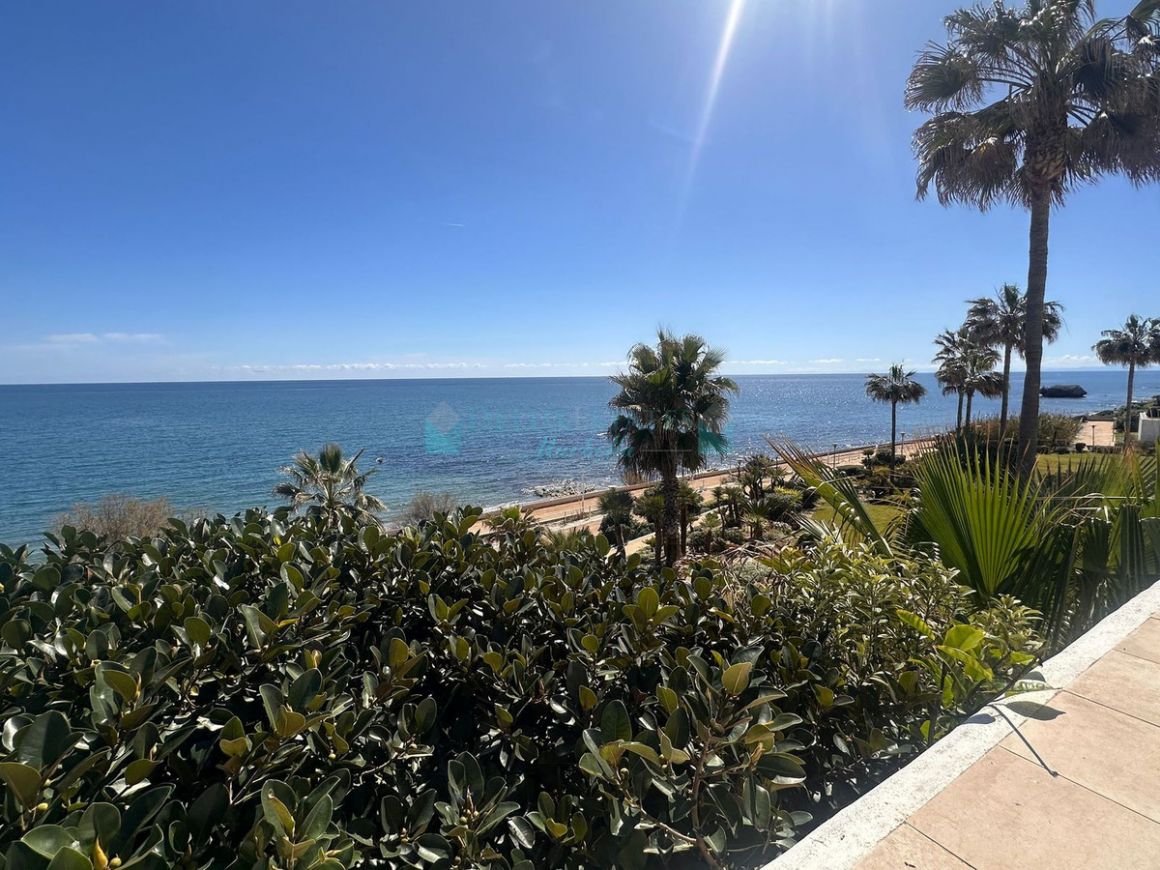 Apartamento Planta Baja en Estepona