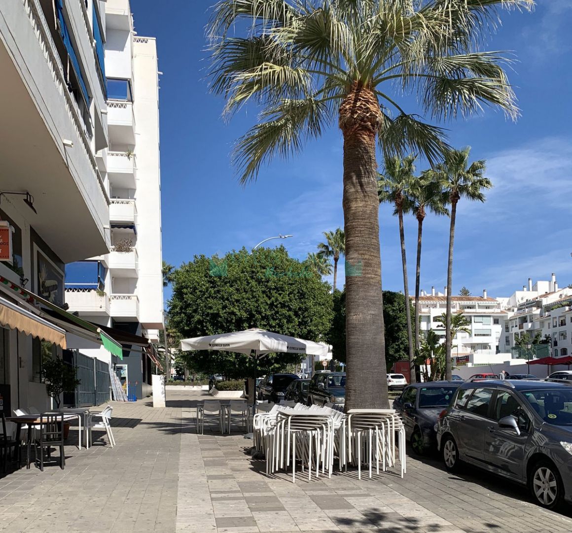 Restaurant for sale in Nueva Andalucia