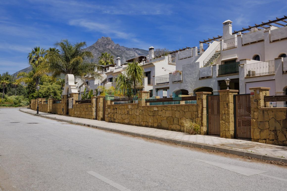 Town House for sale in  Nagüeles, Marbella Golden Mile