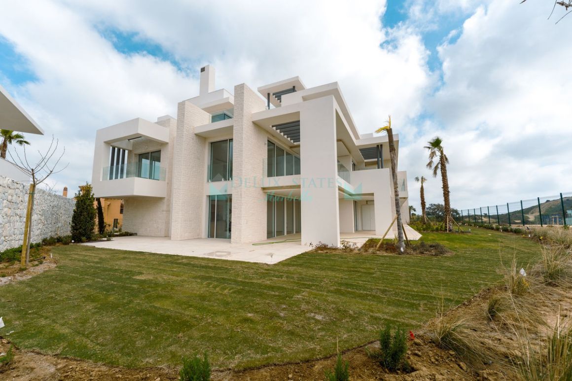 Ground Floor Apartment in Ojen