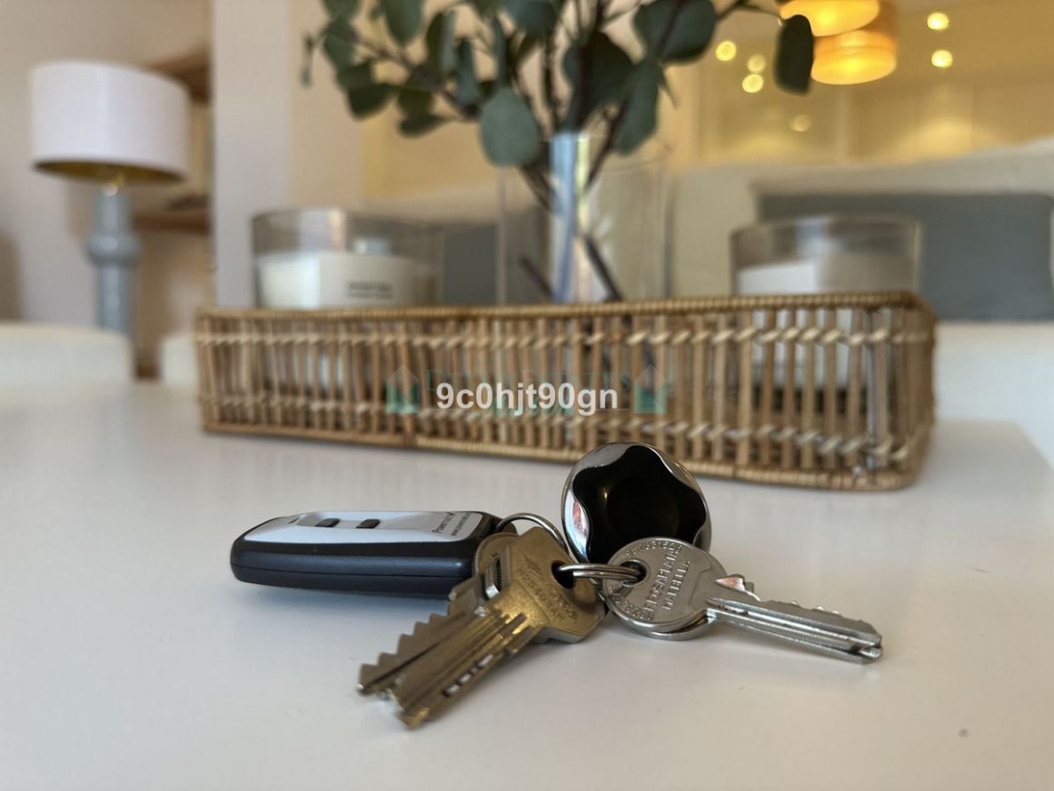 Apartment in Elviria, Marbella East