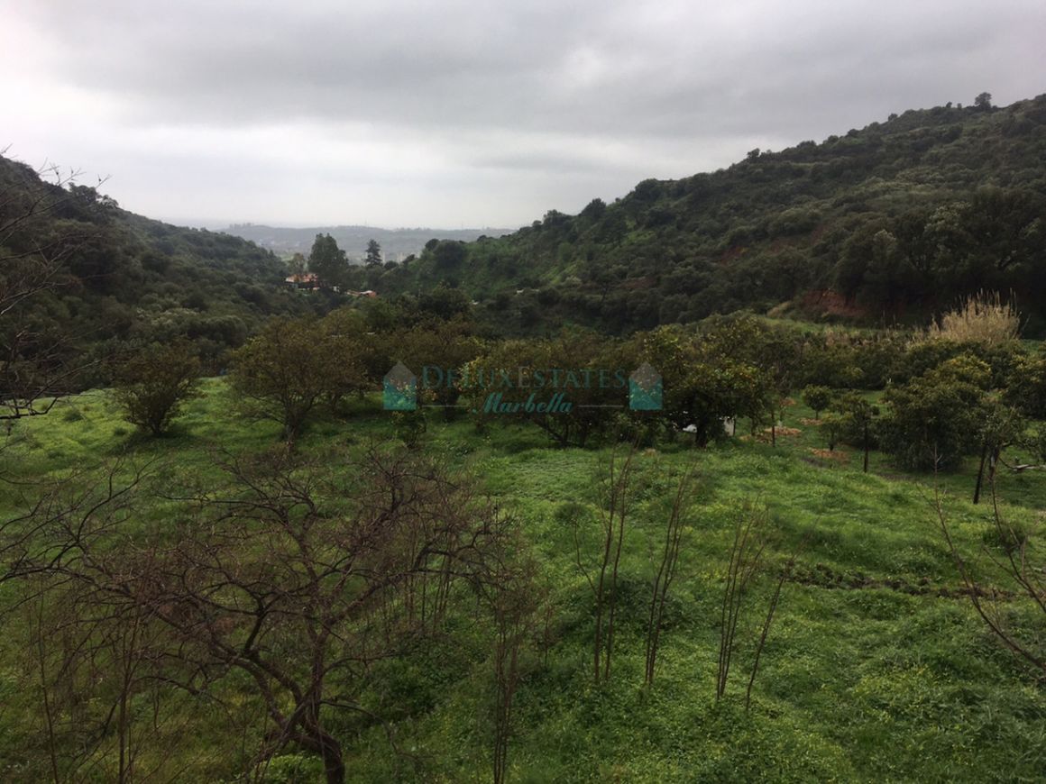 Plot for sale in Estepona