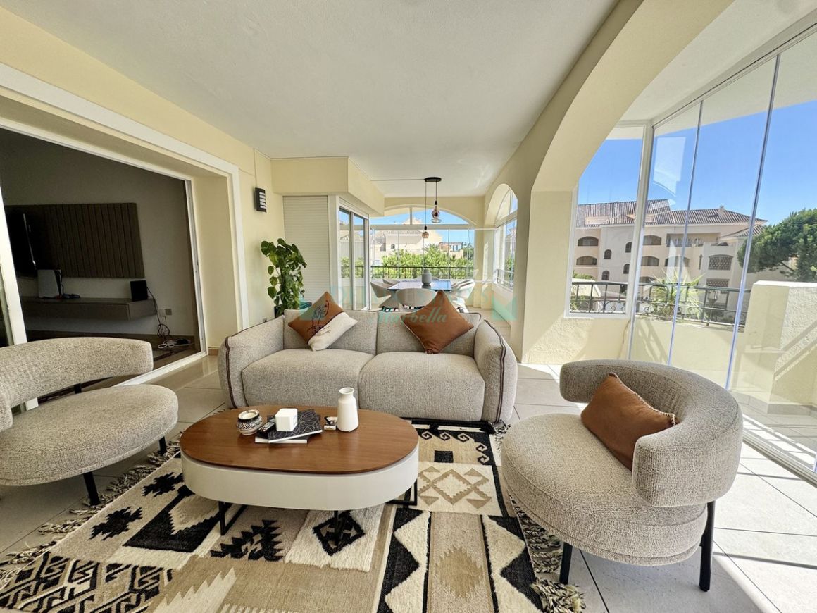 Apartment in Elviria, Marbella East