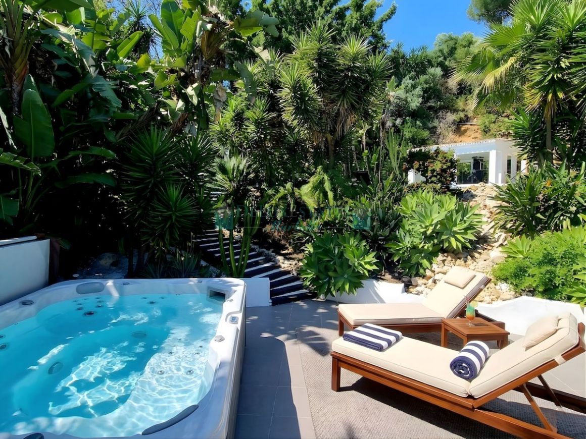 Villa for sale in Marbella