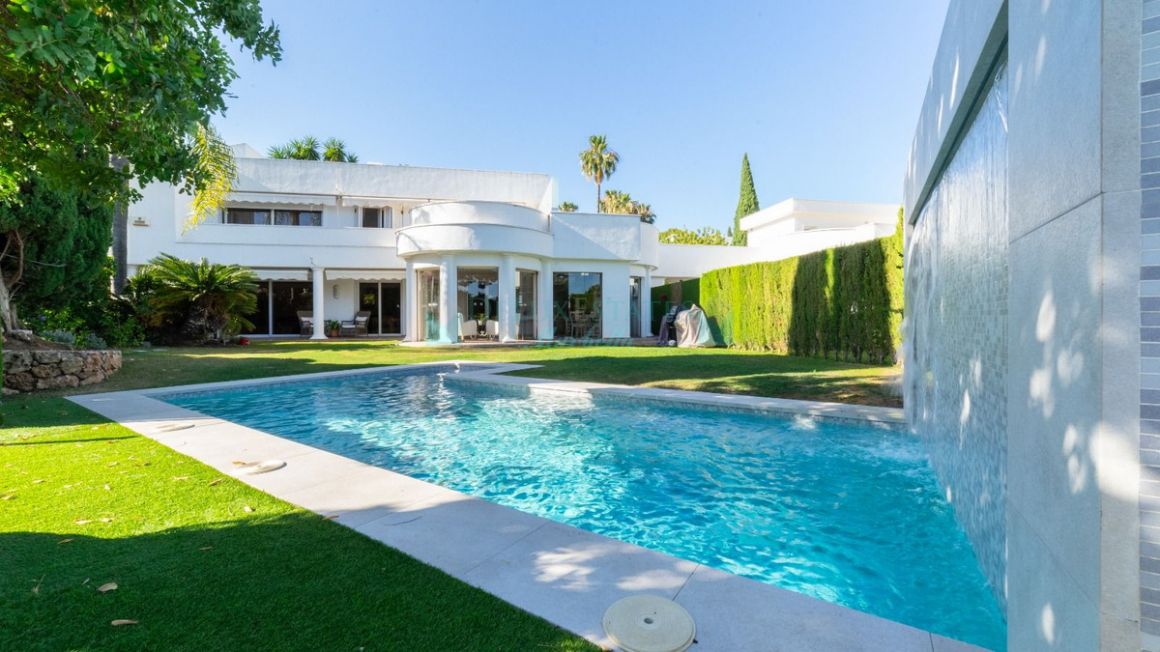 Villa en alquiler en Nueva Andalucia