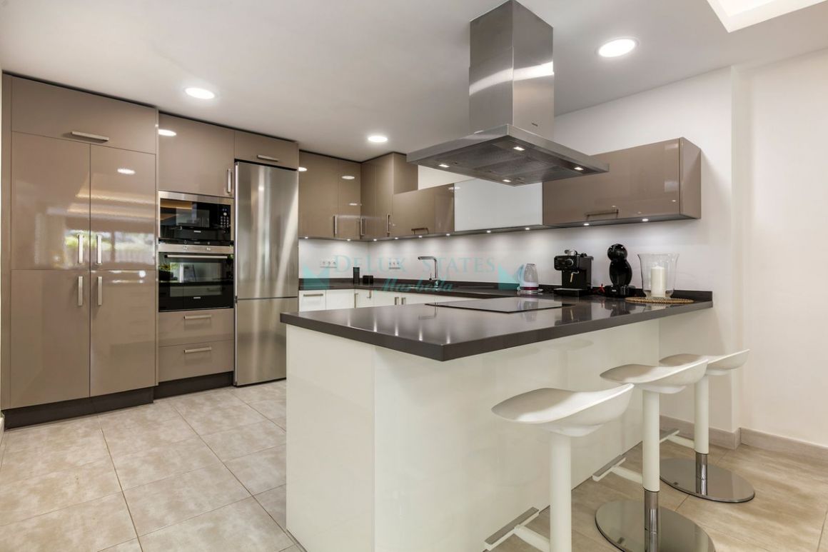 Ground Floor Apartment in Nueva Andalucia