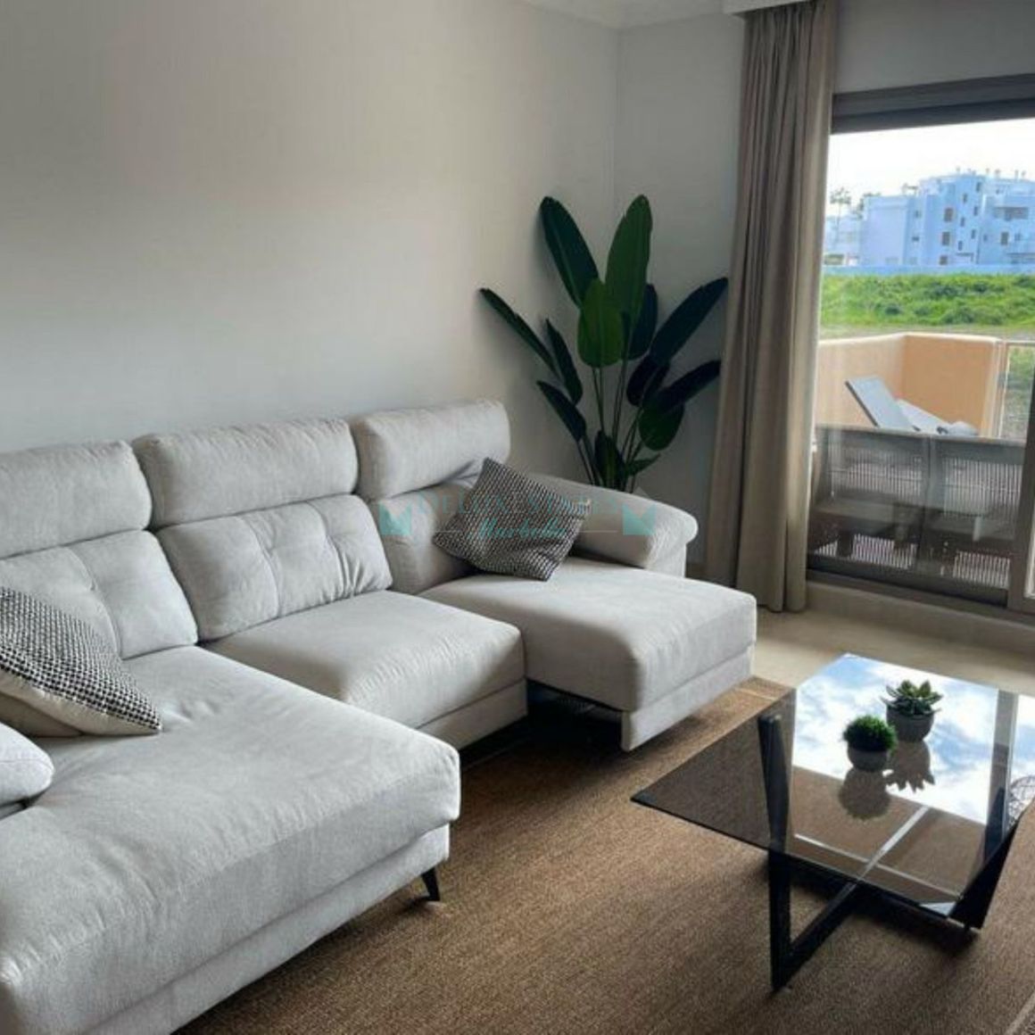 Apartment for rent in Estepona