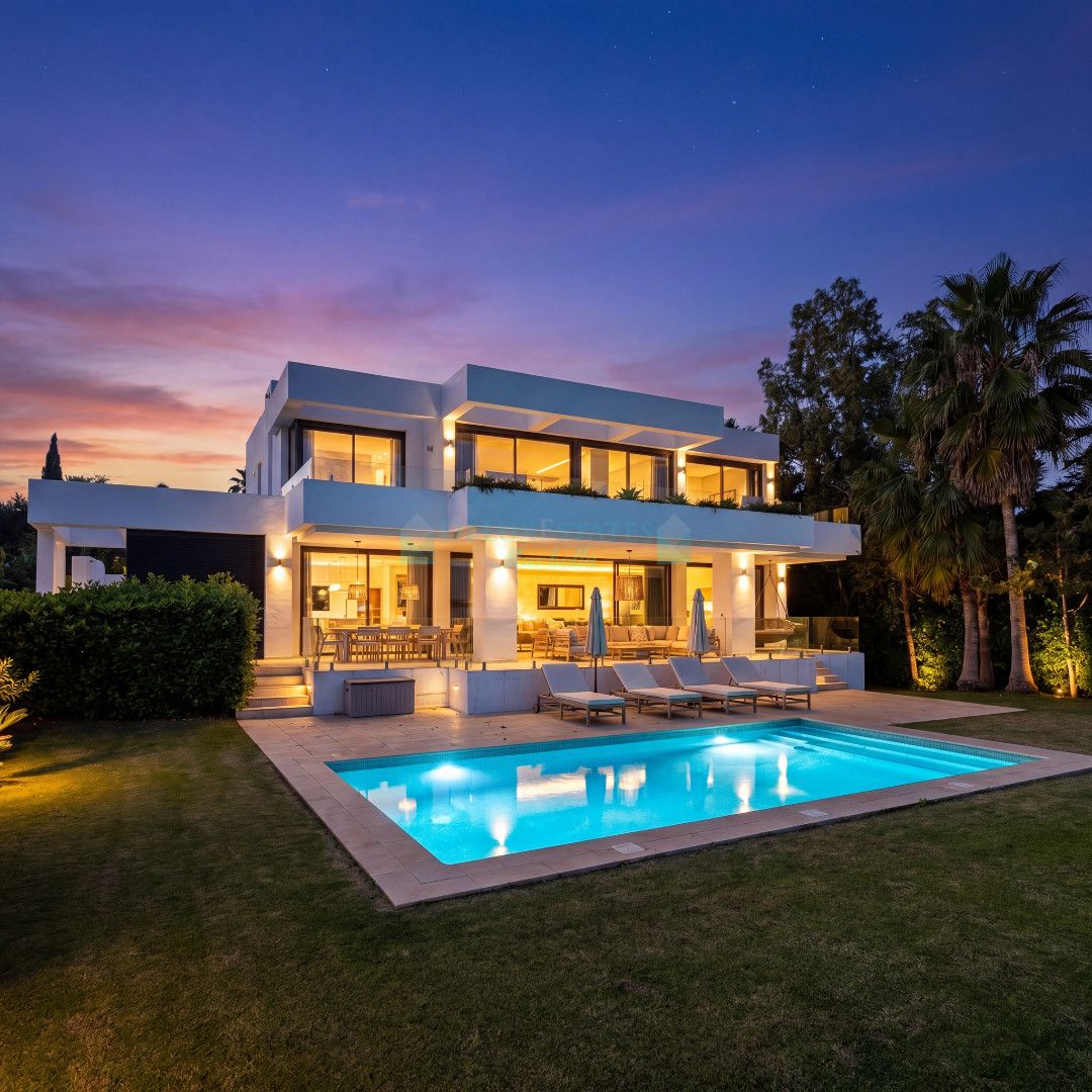 Villa in Los Flamingos, Benahavis