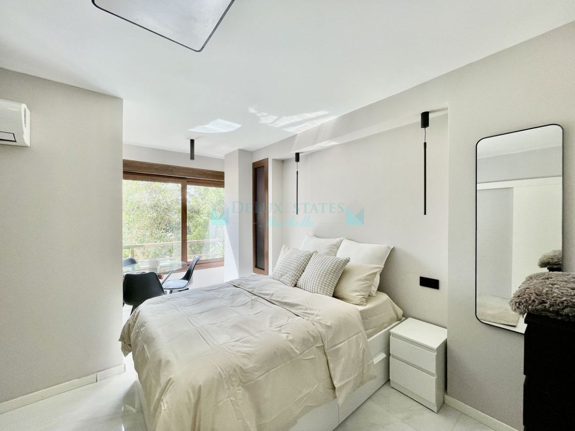 Studio for sale in Nueva Andalucia