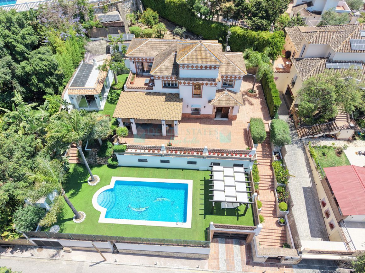 Villa for sale in  Elviria, Marbella East