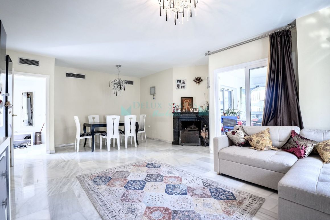 Apartment for sale in Nueva Andalucia