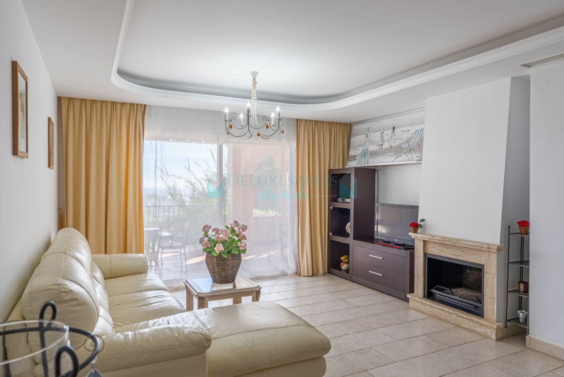 Apartment in Benahavis
